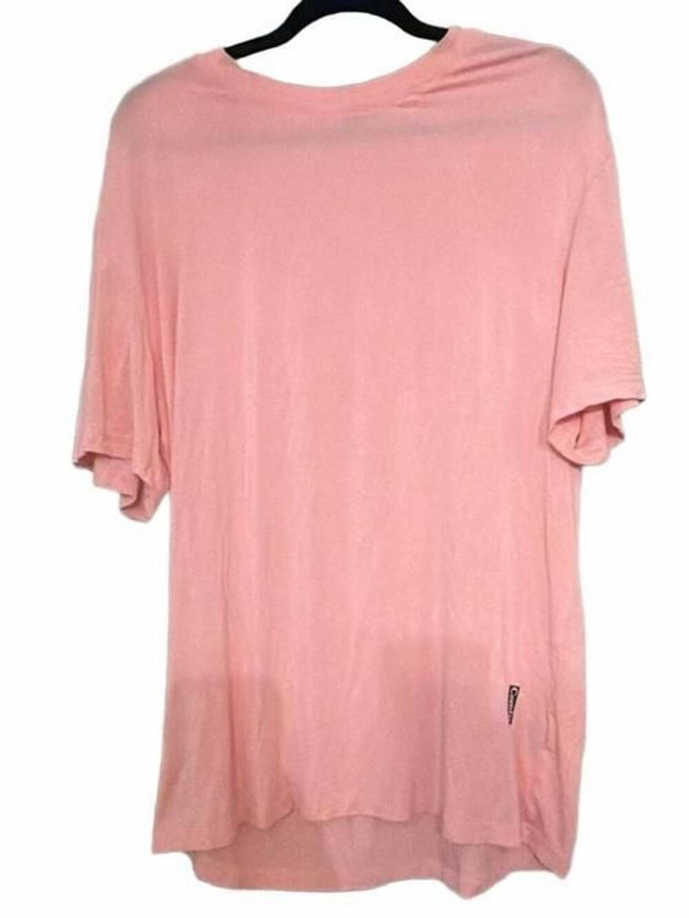 COMFRT T-Shirt Size L Petal Pink Crewneck Short Sleeve Tee